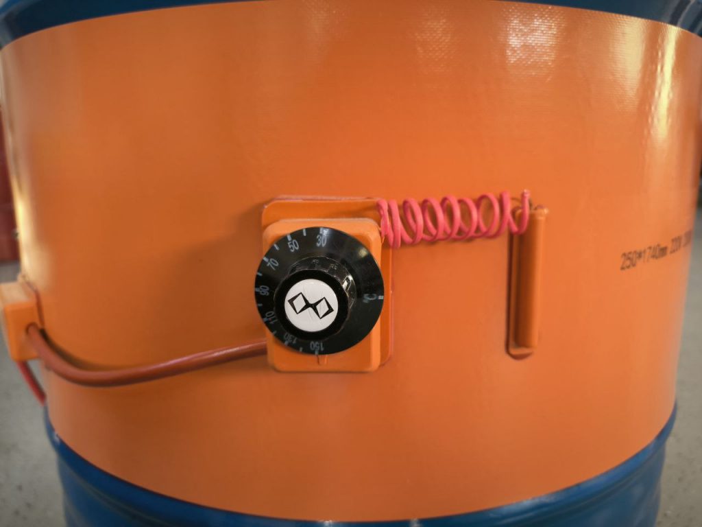 Силиконовый поясной нагреватель для бочки 200 л, 2 кВт (1740×250 мм)